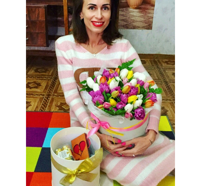 Мікс тюльпани у коробці