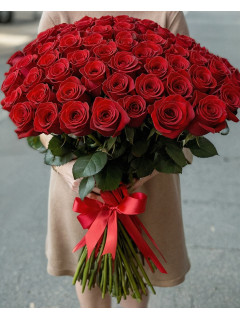 101  червона троянда