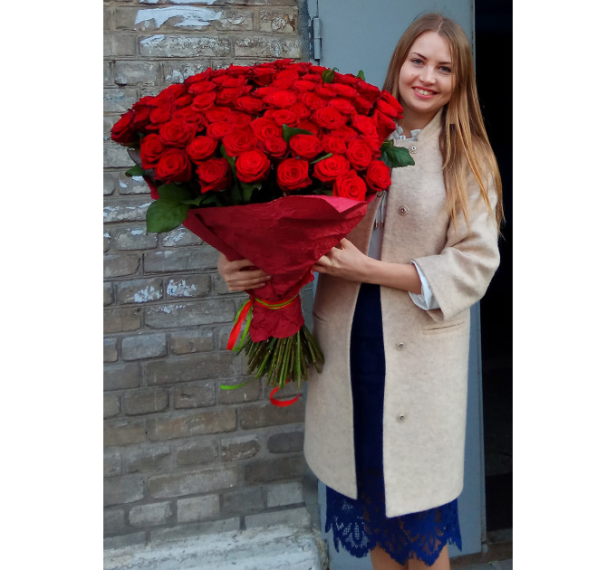 101  червона троянда