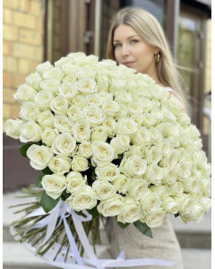 151 біла троянда