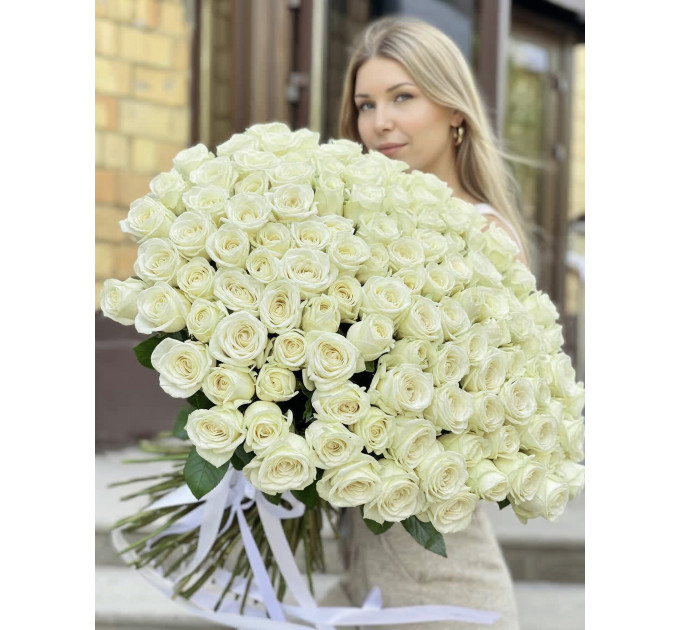 151 біла троянда